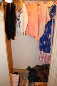 lot 328 image: Womens clothes and travel bags