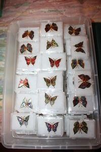 lot 340 image: Jewelry making Butterflies - 1 sm. Tote