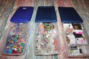 lot 362 image: Jewelry making beads and supplies