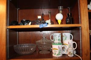 lot 403 image: Vintage AVON cologne bottles, Lead crystal bowls and mugs with mug warmer
