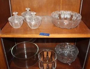 lot 413 image: Lead crystal bowls, see photos