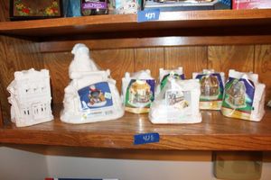 lot 428 image: Unfinished ceramics Christmas village