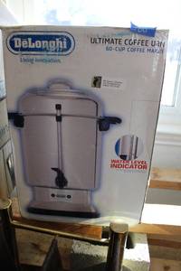 lot 580 image: Kitchen Ultimate coffee urn