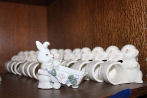 lot 600 image: Bunny napkin rings