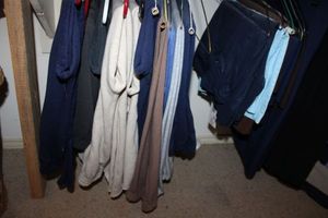 lot 554 image: Womens clothes - size LargeXL Petite