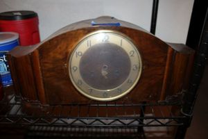 lot 523 image: Antique JUNGHANS mantle clock as shown