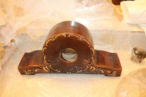 lot 528 image: Ceramic form of mantle clock (no workings)