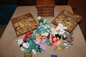 lot 511 image: TY beanie babies and wooden boxes plus small jewelry box