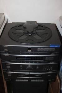 lot 614 image: Sharp stereo system