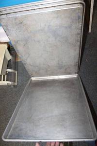 lot 654 image: Commercial size baking sheets