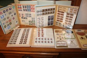 lot 433 image: Stamp collection 3 albums, plus album with liquor labels