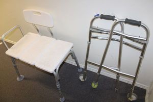 lot 488 image: Healthcare walker and shower chair