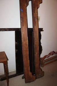 lot 500 image: Antique twin size bed frame