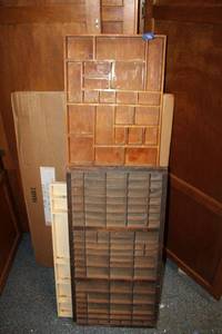 lot 716 image: Wood sectioned knick knack displays