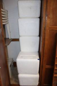 lot 717 image: Omaha Steaks coolers