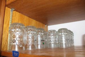 lot 735 image: Clear stein set with Eichbaum logo - set of 12