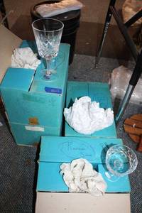 lot 807 image: Lead crystal GORHAM stemware glasses - 2 boxes of each, plus wine coaster