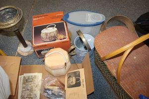 lot 816 image: Vintage picnic basket (full of yarn), decoupage purse kit, and more