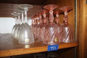 lot 792 image: LUMINARC wine goblets