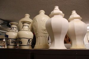lot 824 image: Egyptian vases, ceramic home dcor