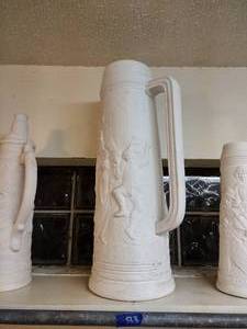 lot 563 image: Unfinished ceramics 1 stein - largest of them all (approx. 30 tall)