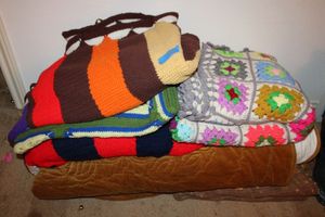 lot 91 image: Handmade Afghan blankets and bed spreads