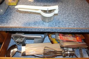 lot 164 image: Kitchen utensils and wooden skewers