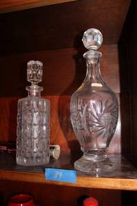 lot 39 image: Lead crystal decanters, see photos