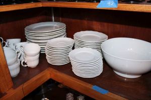 lot 43 image: White porcelain Christina Bavarian dish set