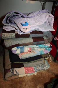 lot 79 image: Quilts
