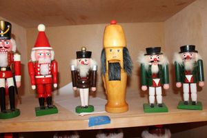 lot 230 image: Nutcrackers - 6 total