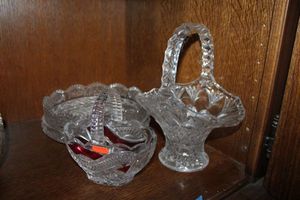 lot 246 image: Lead crystal baskets and bowl