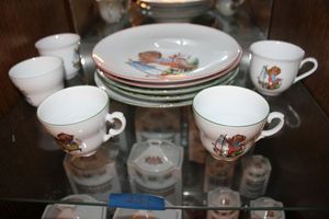 lot 251 image: Teddy bear luncheon set, Bavaria porcelain