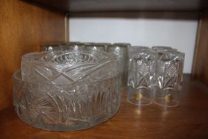 lot 282 image: Lead crystal bowl and lead crystal glass set, see photos plus extra glasses