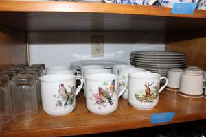 lot 289 image: Misc. dishes and glasses, see photos