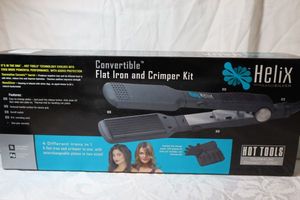 lot 587 image: Helix conversion flat iron and crimper kit, still in box