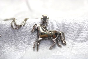 lot 347 image: Sterling Silver horse pendant box chain necklace with inlaid Black Onyx and Spiny Oyster Shell mosaic. Marked 925 on spring ring clasp, 925 Italy on clasp and Sterling on 1.25W pendant.