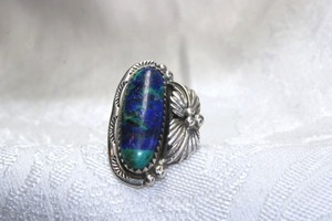 lot 349 image: Signed JJ Sterling Silver Navajo Azurite Malachite ring. Marked 925 JJ in band. Size 6.5