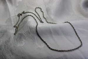 lot 361 image: Sterling Silver espiga chain necklace with spring ring clasp. Marked 925. 22L