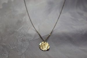 lot 385 image: 14K vintage gold filled disc pendant necklace. Marked 1420 GF on spring ring clasp. 20L Pendant about .50W