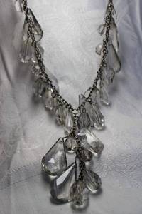 lot 434 image: Gunmetal patinated Y-necklace with faceted acrylic prism dangles. Lobster clasp. 26L Overall length 34L