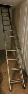 lot 98 image: Extending Keller Model 3224 Ladder Extends 21 Feet