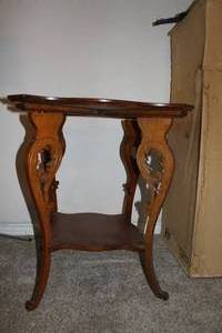 lot 17 image: Antique turn of the century Edwardian 2 Tier Oak SideParlor Table
