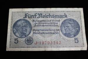 lot 167 image: 1940s German Occupied Territory Currency 5 Reichsmark