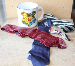 lot 149 image: Harry Potter Mug and Matching House Ties