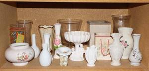 lot 176 image: Clear and White Vase Lot Including a Milk Glass Vase