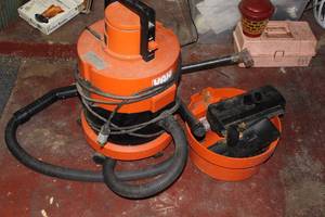 lot 281 image: Working and TESTED VAX Wet Vacuum with Attachments