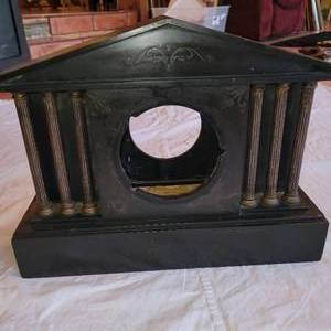 lot 223 image: Antique Late 1800s Seth Thomas Heavy Matel Clock Case with Six Columns