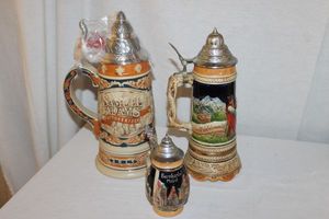 lot 15 image: German Beer Steins