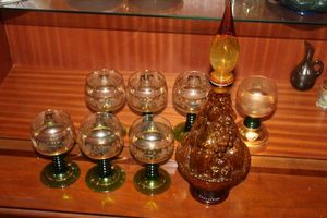 lot 36 image: Amber Decanter and Gescha Echt Gold Goblets and Music Box Goblet